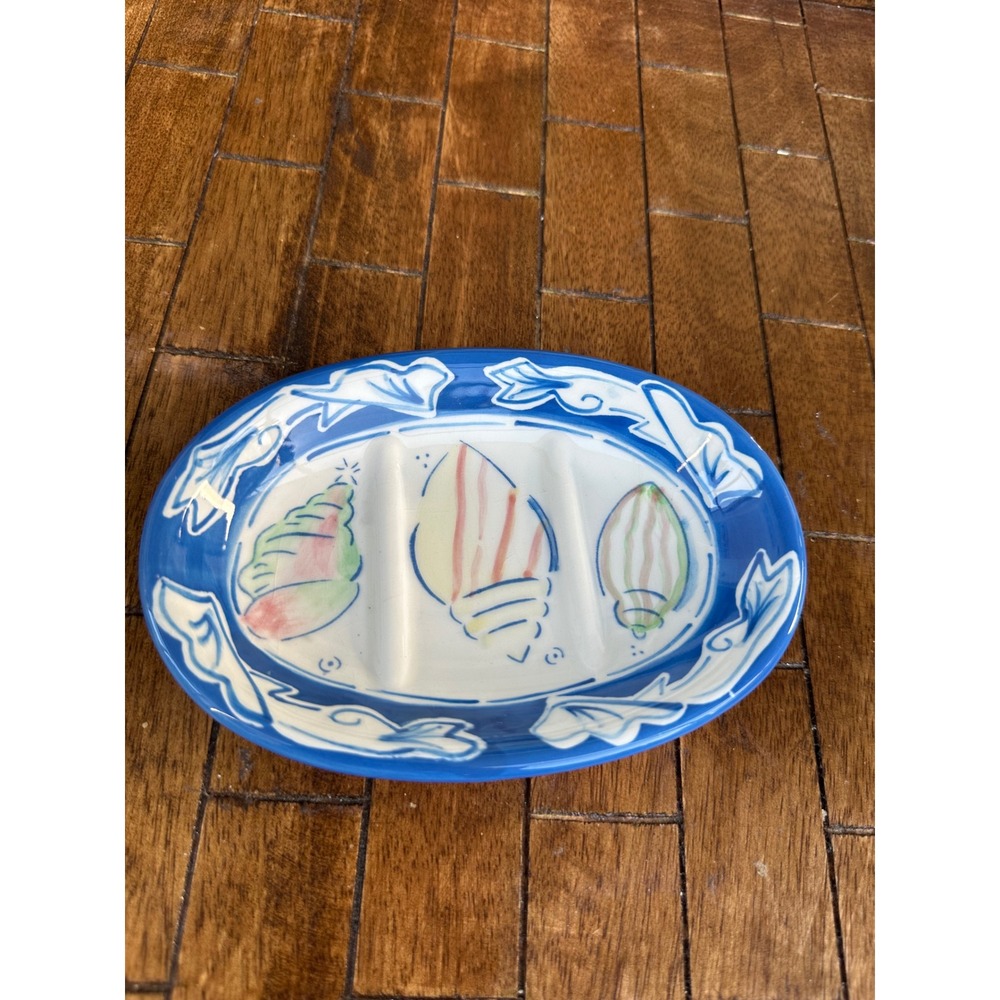 Coquille Ceramic Soap Dish Hand Painted Seashells Blue White EUC‎ HM in PHILPNES